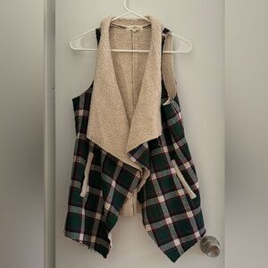Entro Plaid and Cream Sherpa Vest